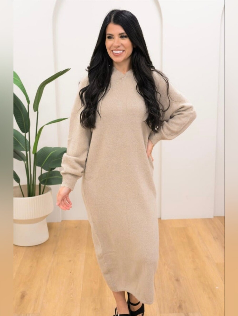 Blueivy Beige Knit Long Sleeve Midi Dress